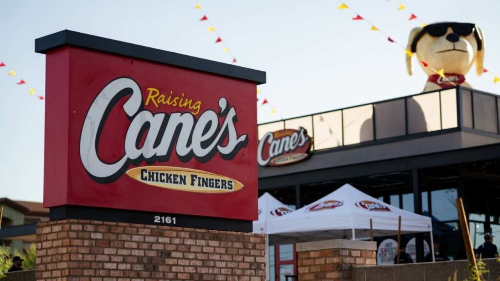 Raising Cane's Franchise Cost