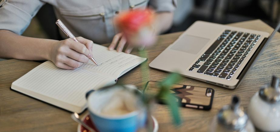 online business ideas - content-creation